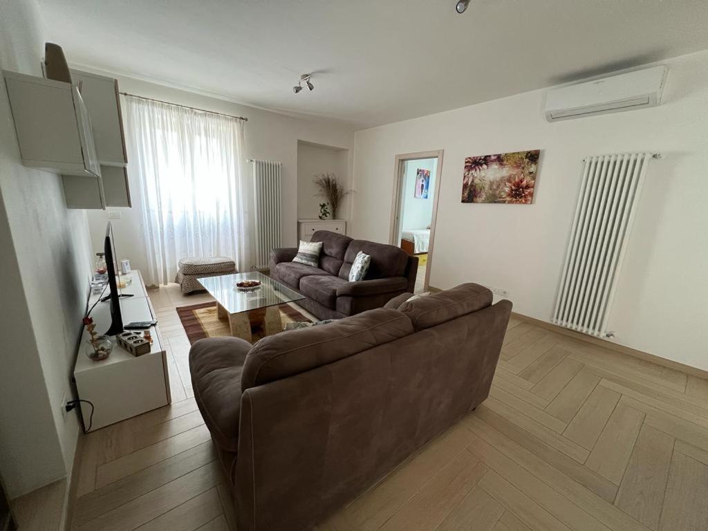Appartato A 5 Minuti Dal Mare Apartamento Imperia Exterior foto